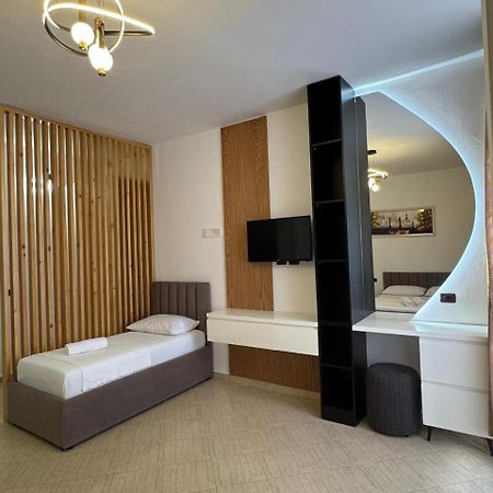 Eden Hotel Shëngjin المظهر الخارجي الصورة
